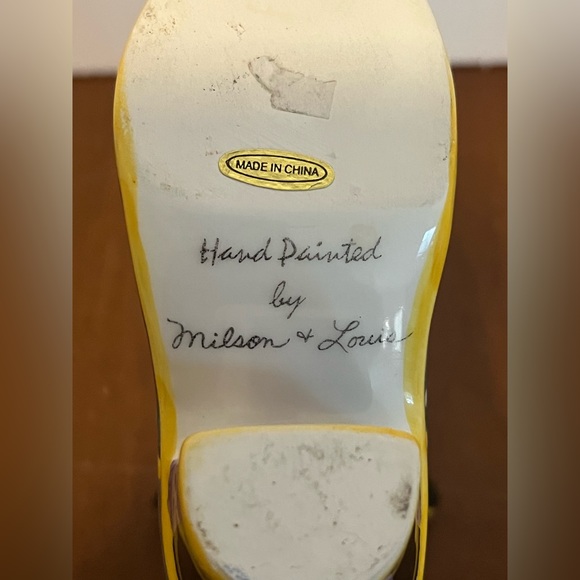 Milson And Louis Hand Painted Porcelain Boot. - Picture 7 of 7